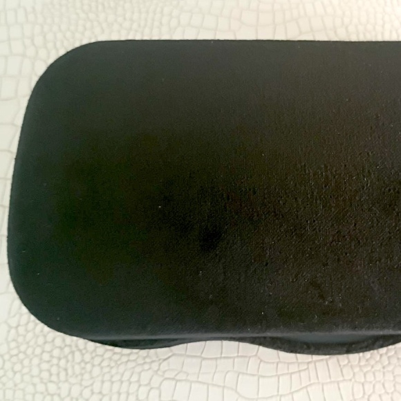 Rare  New Gucci Jumbo Sized Glass Case See Photos for size. - Picture 6 of 11